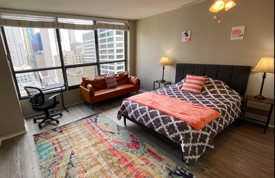 Deluxe Plus - River North (Female Only) - Private Room in Chicago