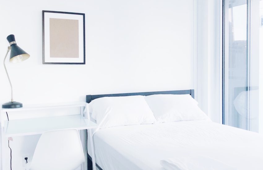 Deluxe Room - 197 Yonge St. (Male Only) - Private Room in Toronto