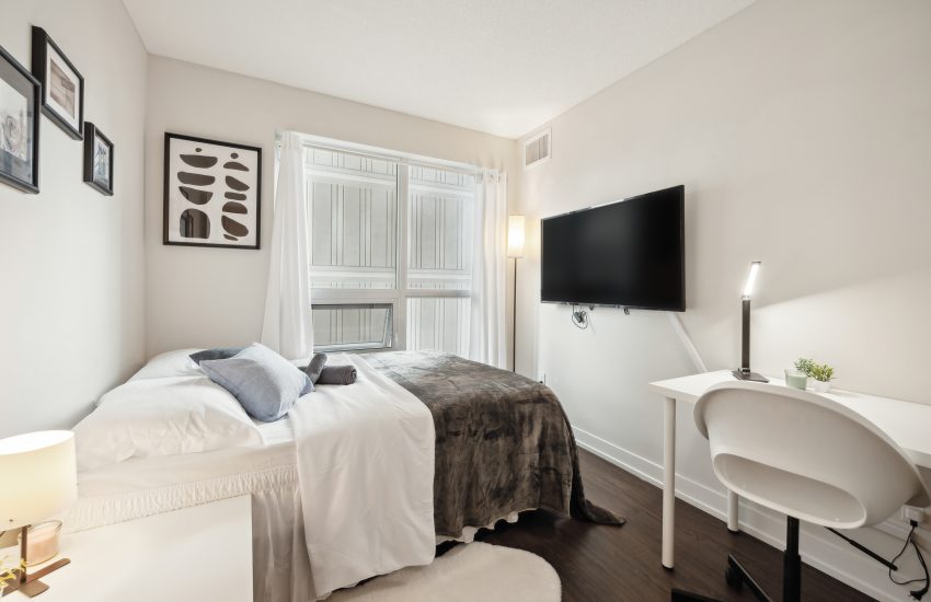 Deluxe Room - 561 Sherbourne - Private Room in Toronto