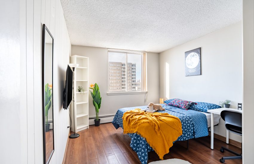Deluxe Room - Garneau - Private Room in Edmonton