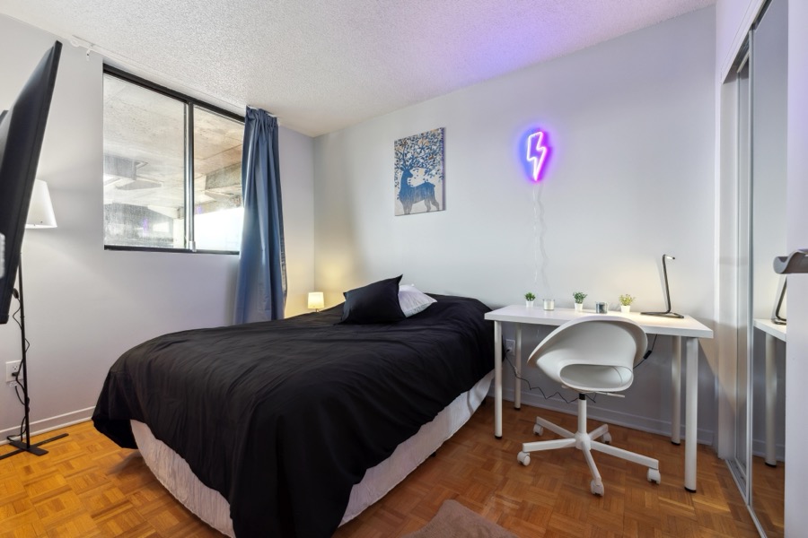 Deluxe Room - Olympic Village - Private Room in Montreal