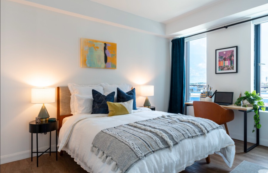 Deluxe Room - Park on 151 - Private Room in Boston