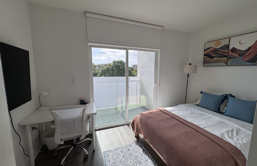 Flex Balcony - Corridor - Private Room in Miami