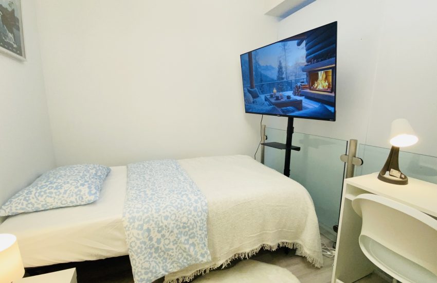 Flex Basic - 201 Sherbourne - Private Room in Toronto