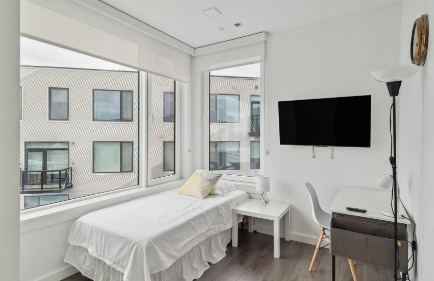 Flex Basic - Downtown Central - Private Room in Edmonton