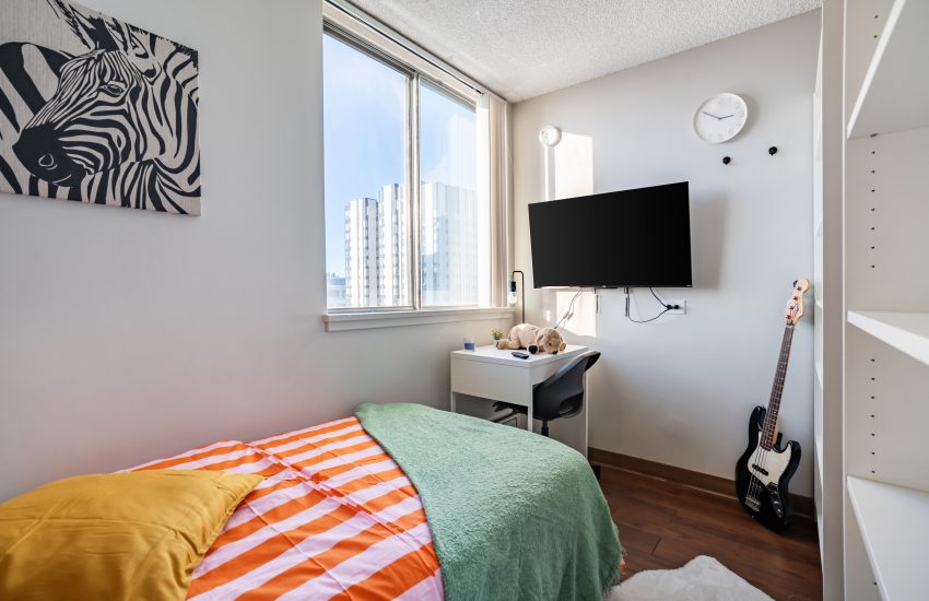 Flex Plus - 134 Robinson - Private Room in Ottawa