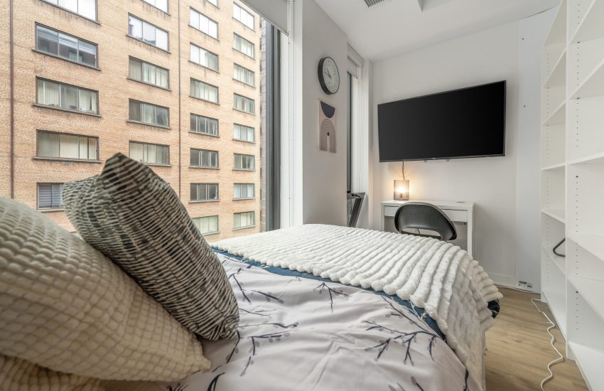 Flex Plus - Downtown Central - Private Room in Edmonton