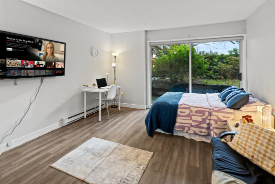 Flex Premium - Hillside - Private Room in Victoria