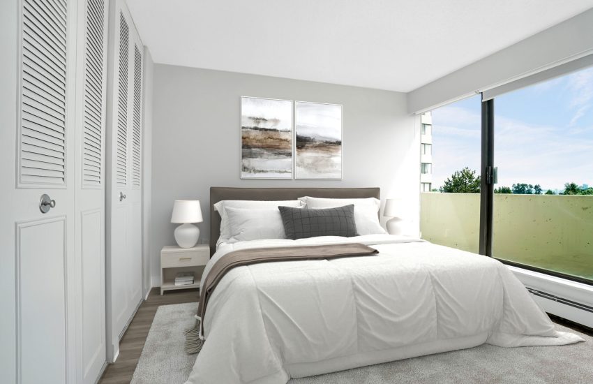 Master Room & Ensuite Bath - Int Plaza - Private Room in Vancouver