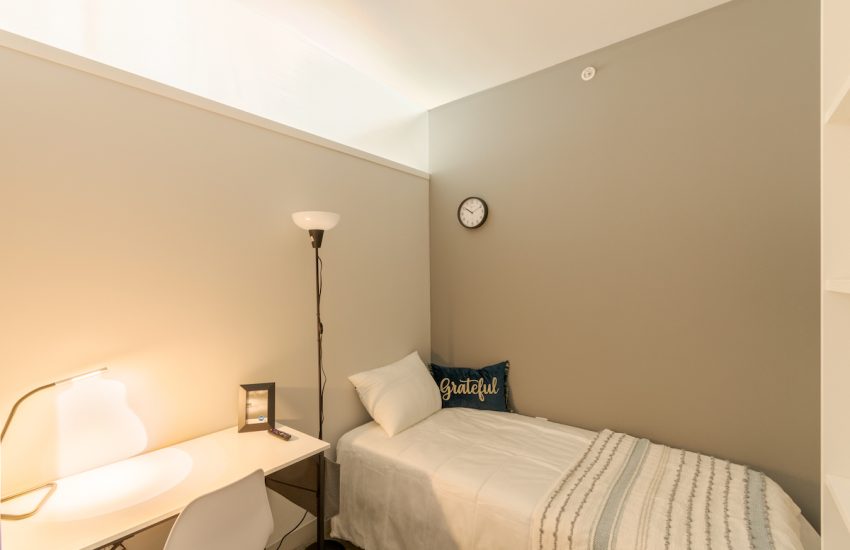 Private Basic - Brighton Residence - Private Room in Boston