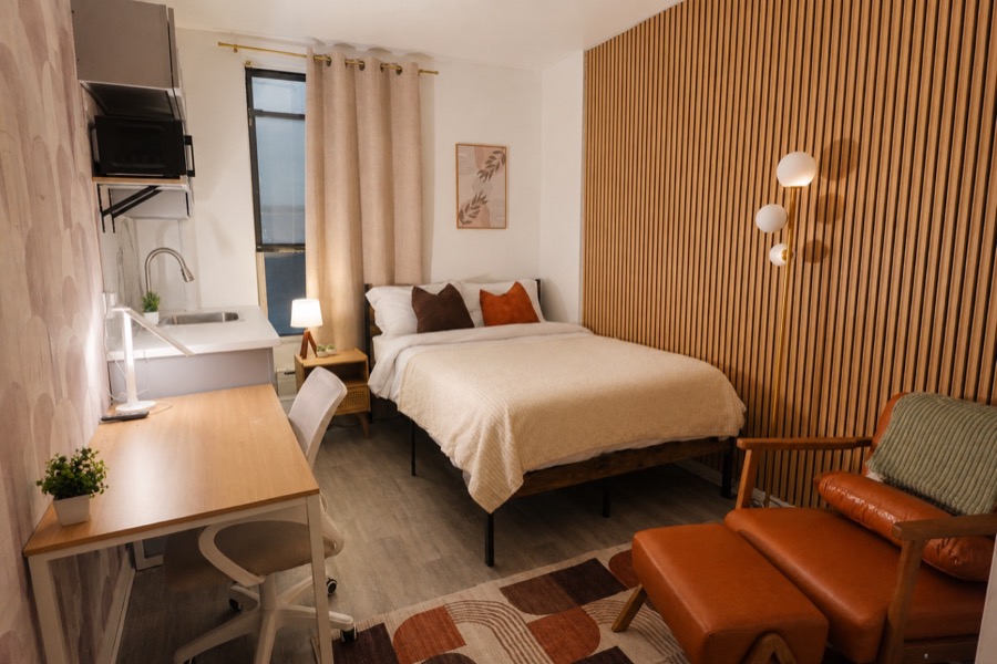 Studio & Ensuite Bath - The Amsterdam - Studio in New York City
